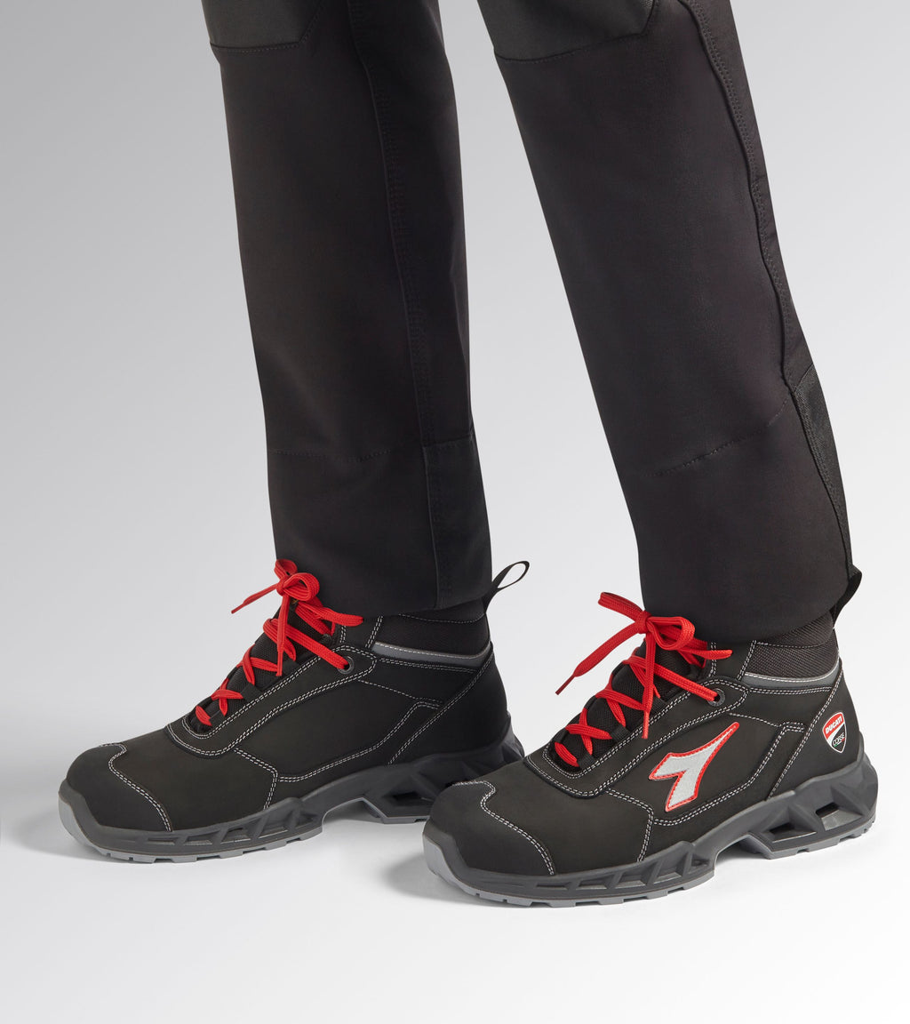 Chaussures de sécurité hautes S3S – Diadora Utility Shark Engine Mid – photo 2