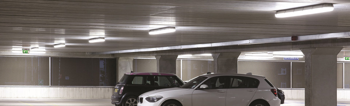 Réglette LED étanche avec tube T8 – SylProof 120 cm 4000 K – Sylvania