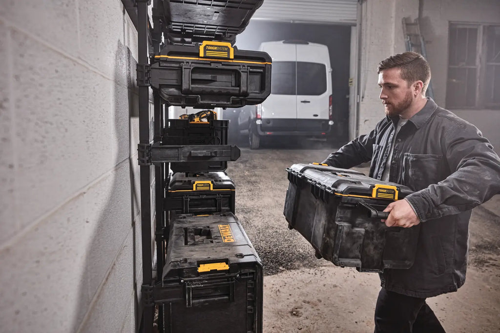 Coffret de rangement empilable moyenne contenance – DeWalt
